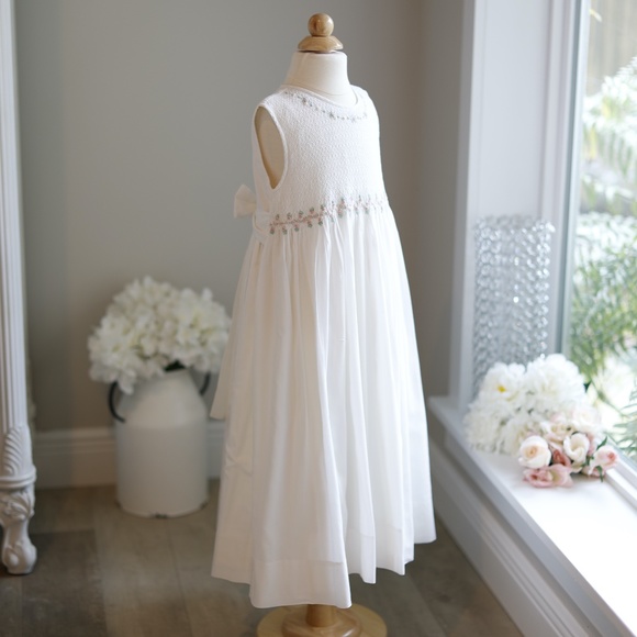 Strasburg Dress White Smocked Embroidered Girls Size 6 Spring Special Occasion - Picture 5 of 7